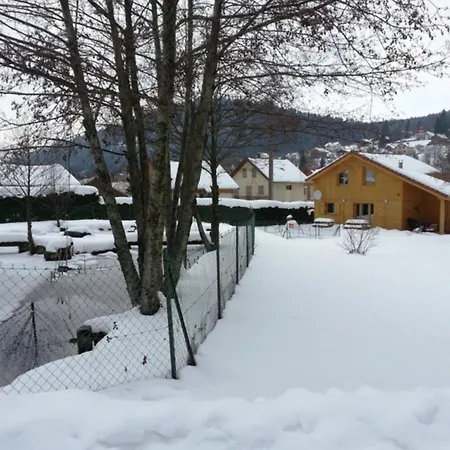 Chalet Auviana, Proches Lacs Et Pistes De Ski Chalet *